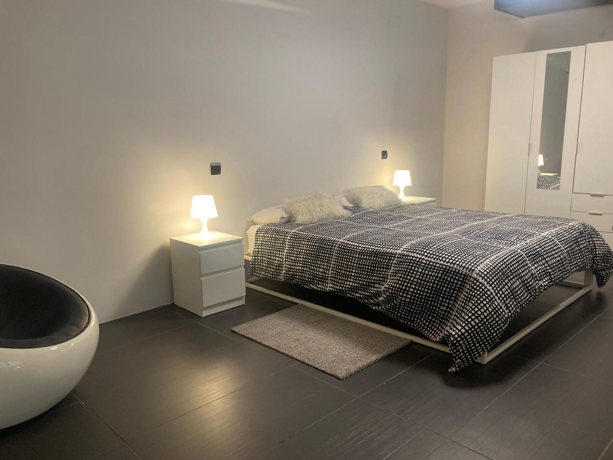 Apartamento Tipo Loft Madrid Bagian luar foto