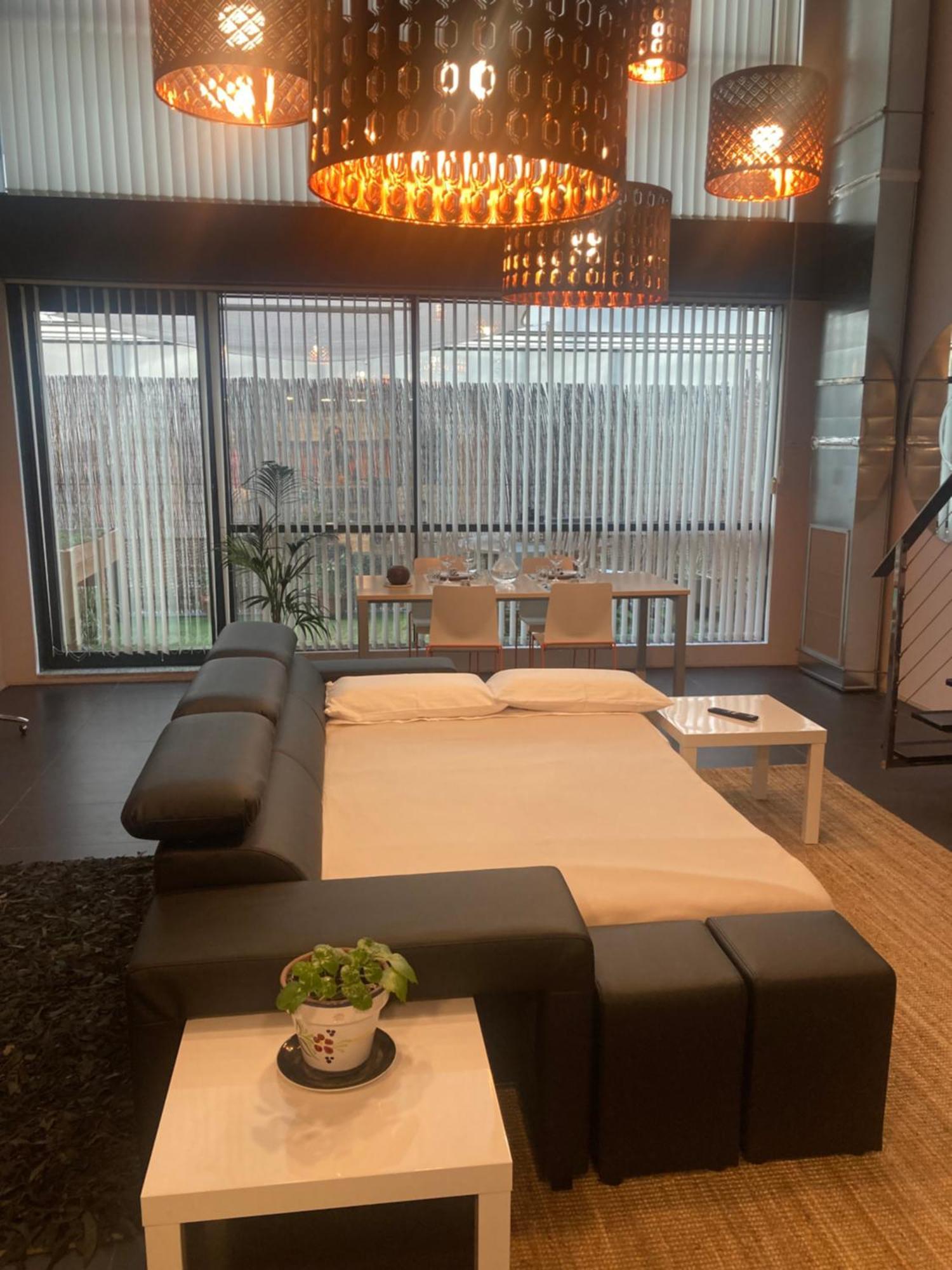 Apartamento Tipo Loft Madrid Bagian luar foto